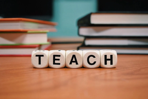 READING COMPREHENSION